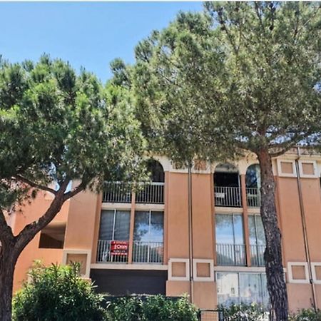 Superbe T2 climatisé, proche plage avec parking privé Saint-Cyprien  Extérieur photo