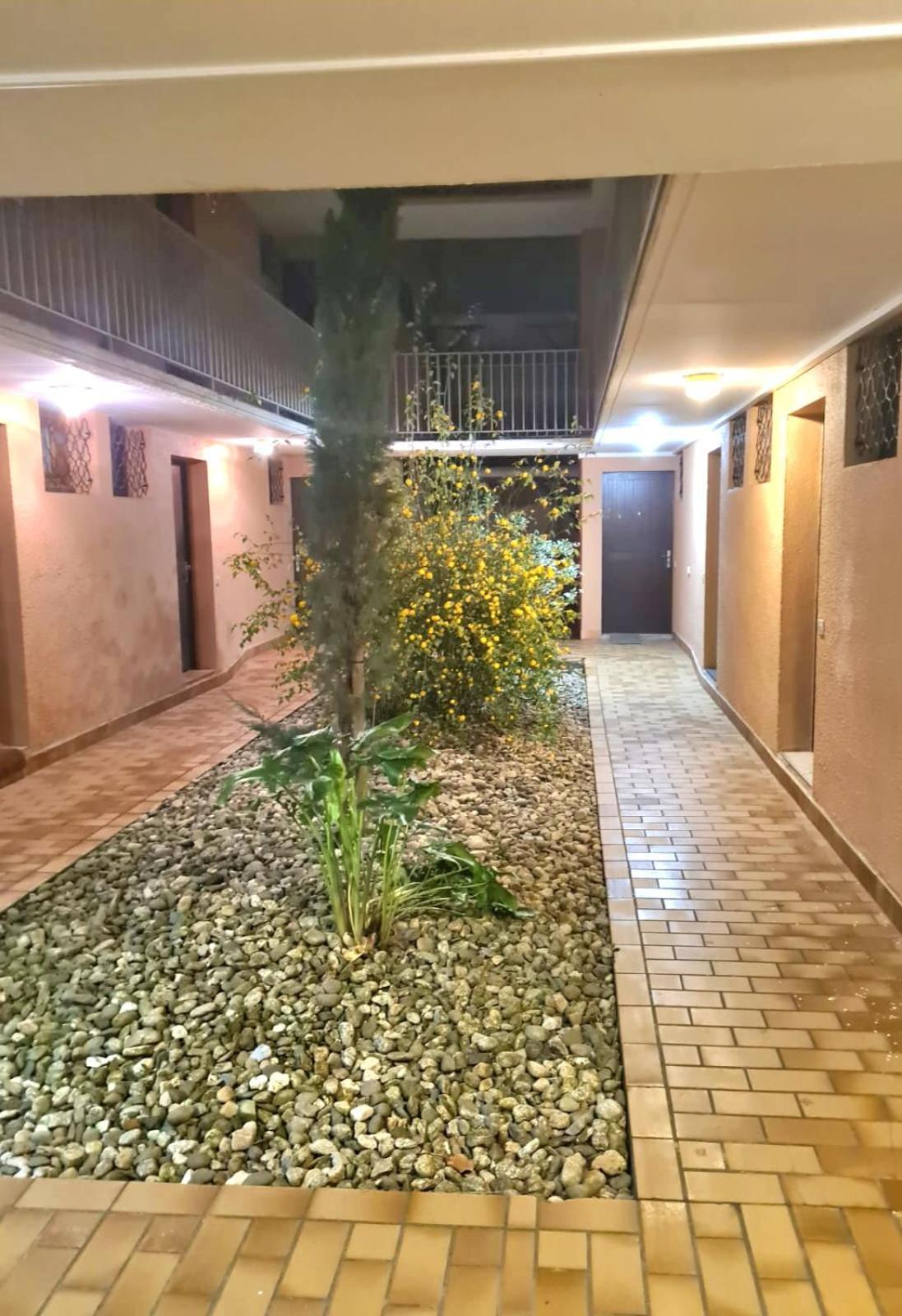 Superbe T2 climatisé, proche plage avec parking privé Saint-Cyprien  Extérieur photo